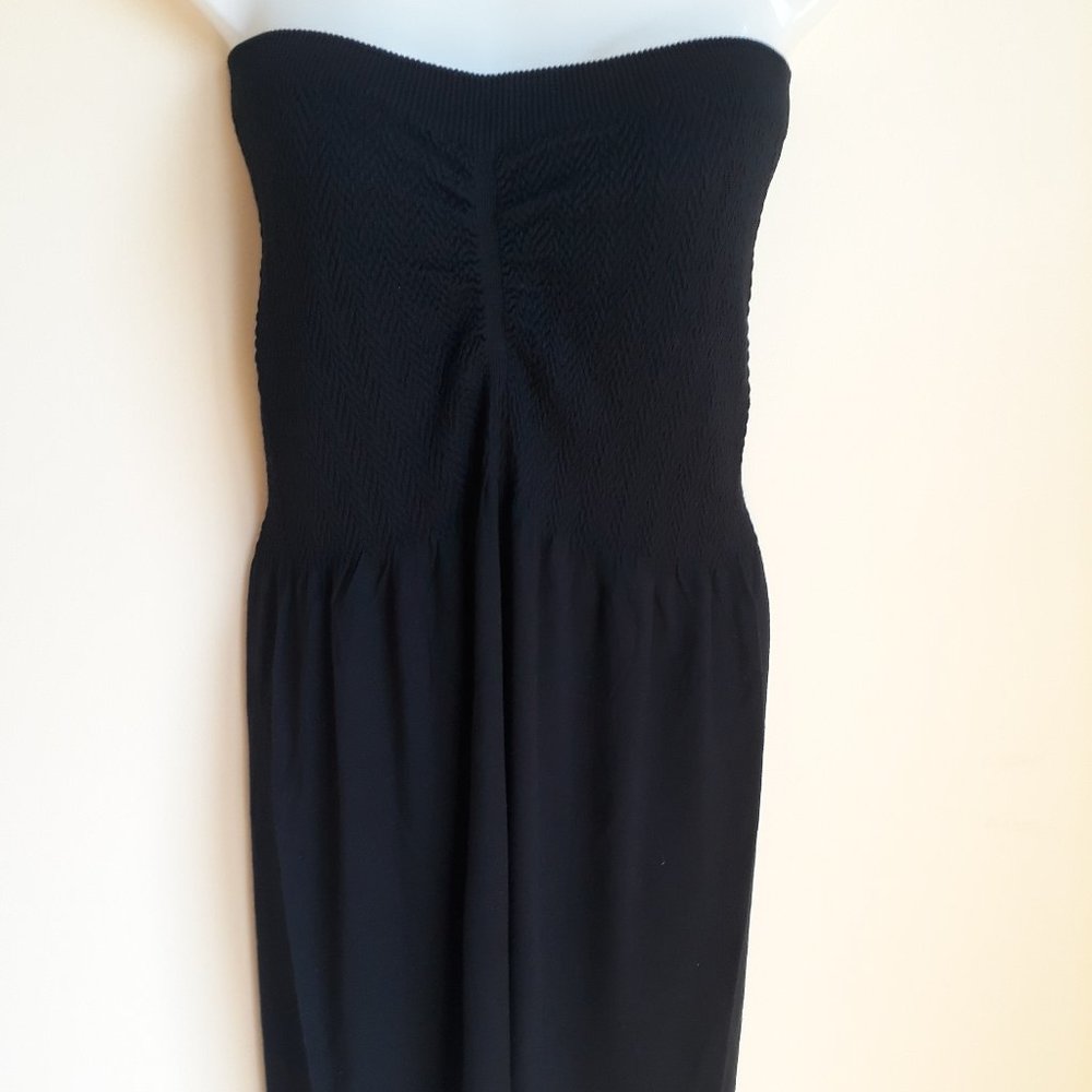 $15 black dress